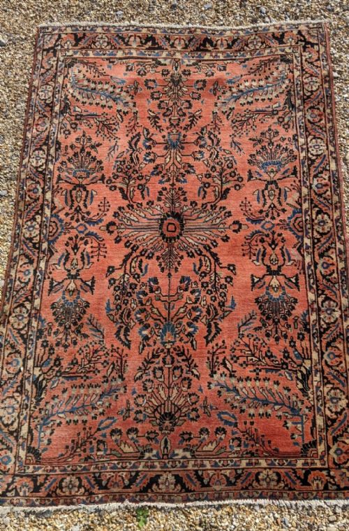 Antique Saroukh Carpet