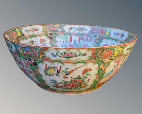 Large 19th Century Chinese Famille Rose Bowl