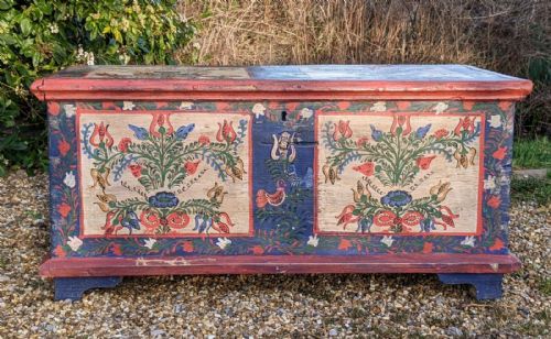 Beautiful Scandinavian Hand Painted Dowry Chest