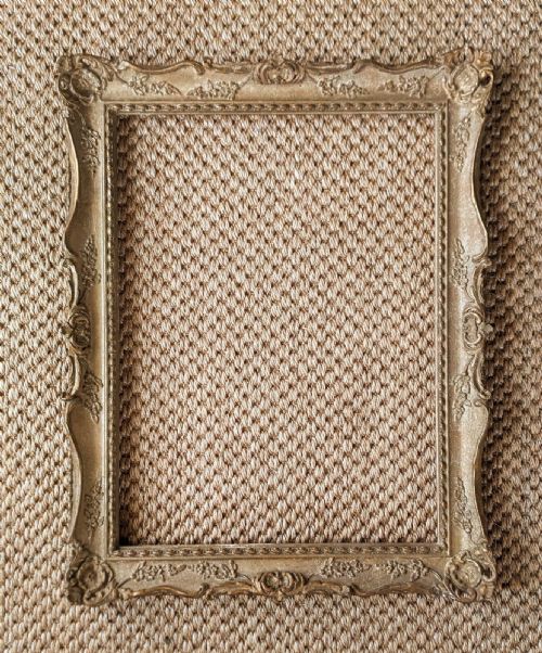 Antique Gilt Swept Frame No 7