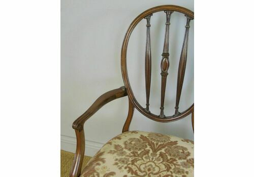 fig 1. Antique Mahogany Hepplewhite Chair