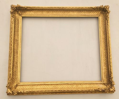 Good Large Victorian Gilt Frame