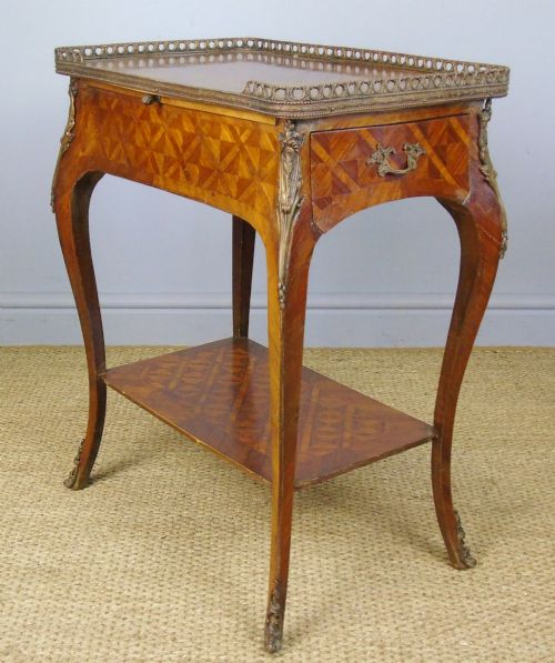 19TH CENTURY FRENCH PARQUETRY TABLE