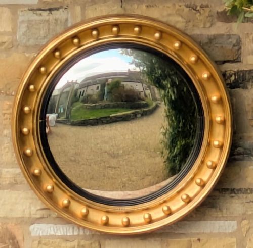Good Large Regency Circular Gilt Convex Mirror