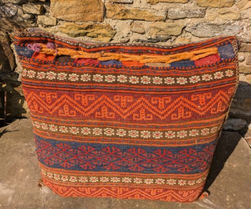 ANTIQUE TRIBAL BAG FACE CUSHION HAND WOVEN - ADDITIONAL PHOTO 3
