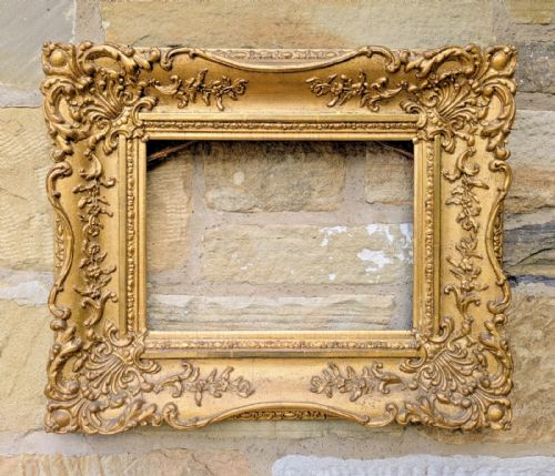 Good Antique Gilt Picture Frame No 8