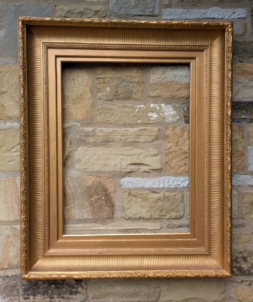 A Quality Late Victorian Gilt Picture Frame No 18