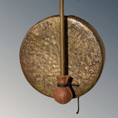 FABULOUS CHINESE CARVED DRAGON GONG 19TH CENTURY - ADDITIONAL PHOTO 3