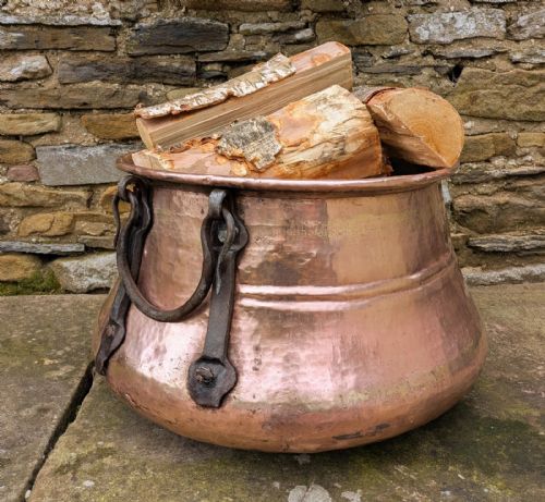 GOOD LARGE COPPER LOG BIN CIRCA 1800 - ADDITIONAL PHOTO 2