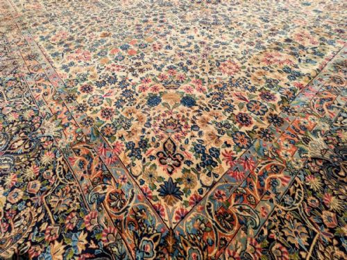 GOOD ANTIQUE KIRMAN CARPET ROOM SIZE 490 CMS BY 338 CMS - ADDITIONAL PHOTO 7