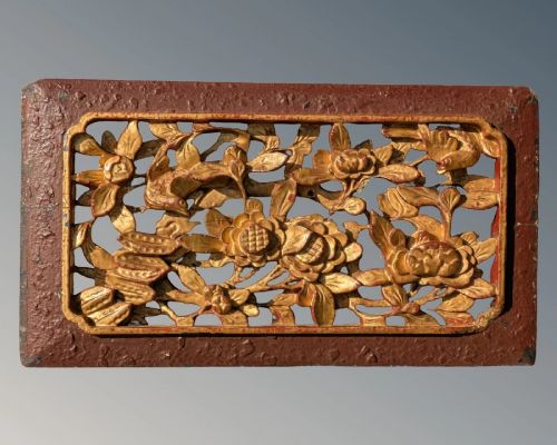 PAIR ANTIQUE CHINESE CARVED GILT WOOD TEMPLE PANELS - ADDITIONAL PHOTO 1