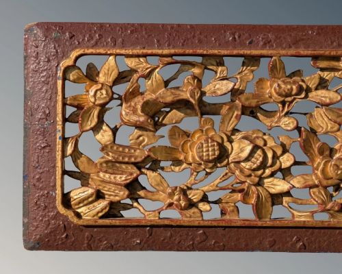PAIR ANTIQUE CHINESE CARVED GILT WOOD TEMPLE PANELS - ADDITIONAL PHOTO 5