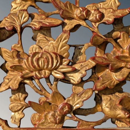 PAIR ANTIQUE CHINESE CARVED GILT WOOD TEMPLE PANELS - ADDITIONAL PHOTO 7