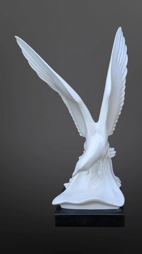 Meissen White Porcelain Seagull View VIII