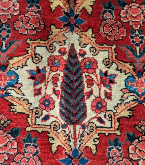 BEAUTIFUL ANTIQUE BAKHTIARI CARPET - ADDITIONAL PHOTO 1