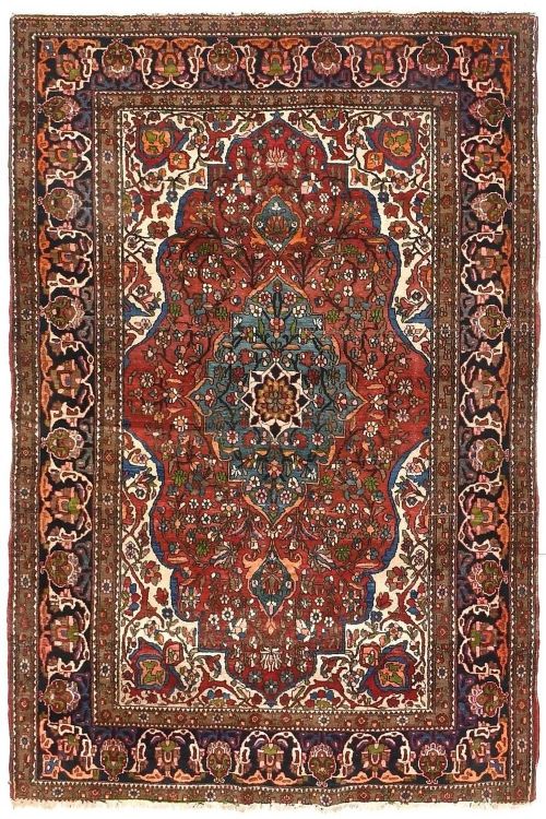 ANTIQUE ISHFAHAN CARPET