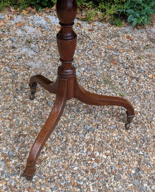 REGENCY MAHOGANY TABLE WITH TILT TOP ACTION - ADDITIONAL PHOTO 3