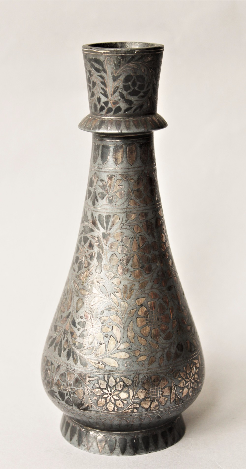Antique Indian Bidri Vase Silver Inlay View IV
