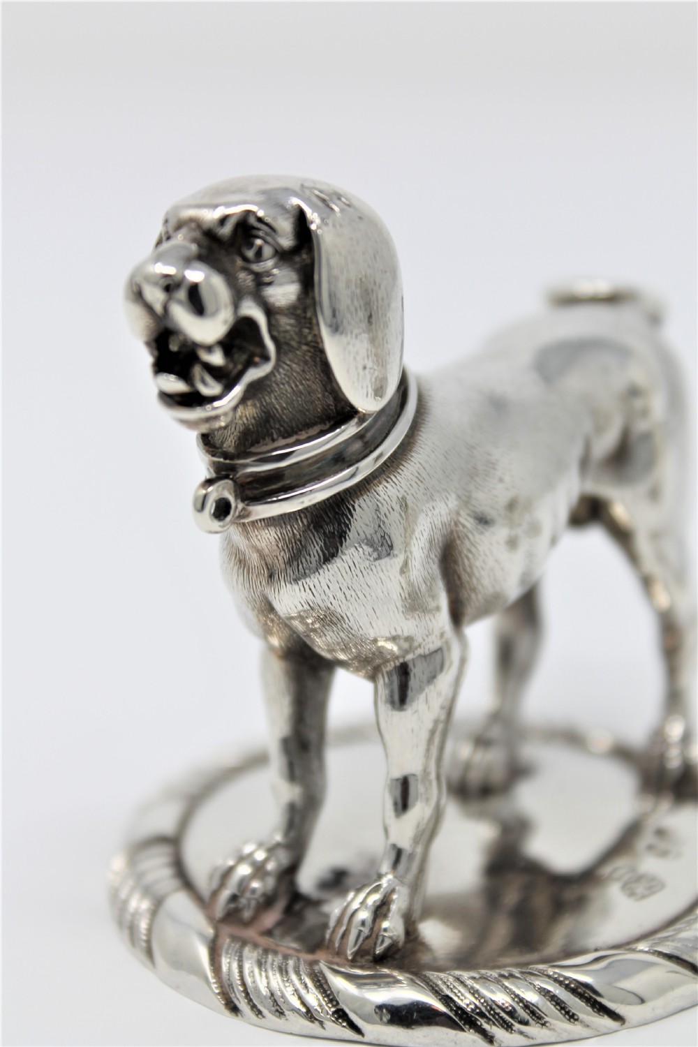 Fine Pair of Victorian Solid Silver Dogs, Robert Garrard II Circa 1840 View IV