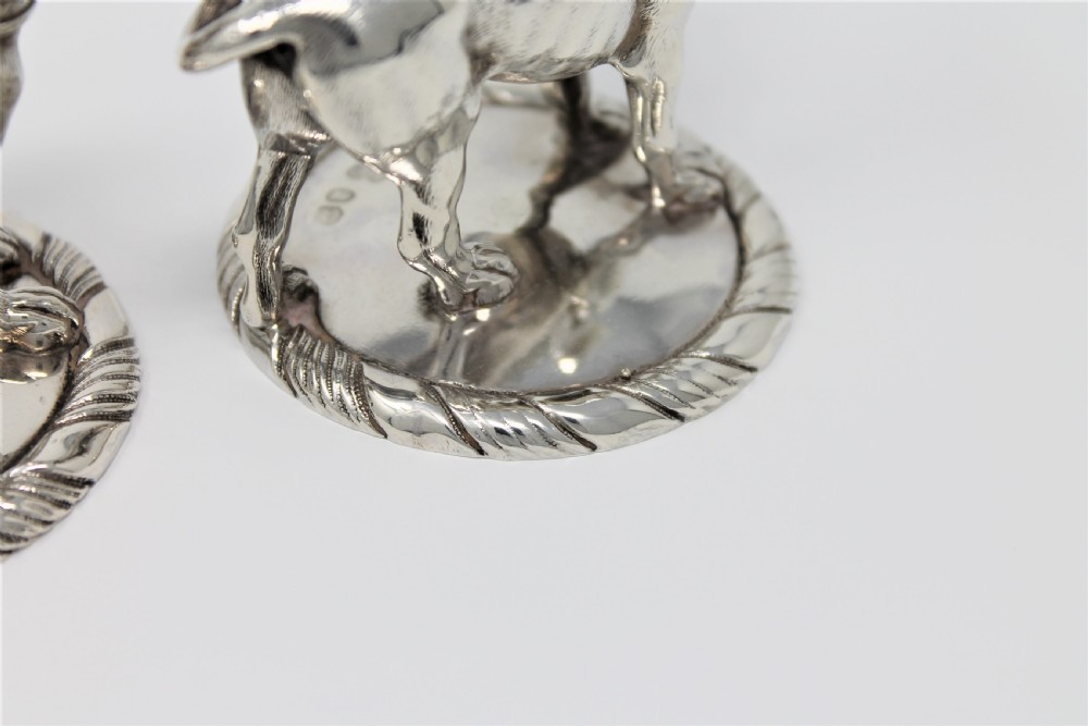Fine Pair of Victorian Solid Silver Dogs, Robert Garrard II Circa 1840 View X