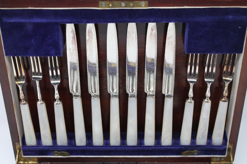 Quality Mahogany Cased Canteen of Silver Plate Dessert Knives and Forks View IV