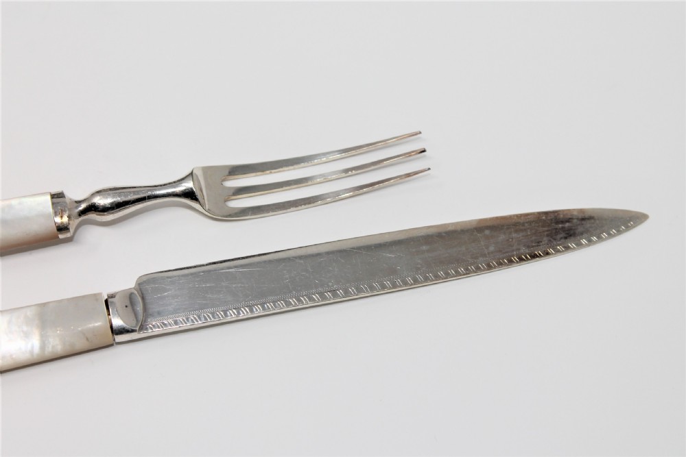 Quality Mahogany Cased Canteen of Silver Plate Dessert Knives and Forks View IX