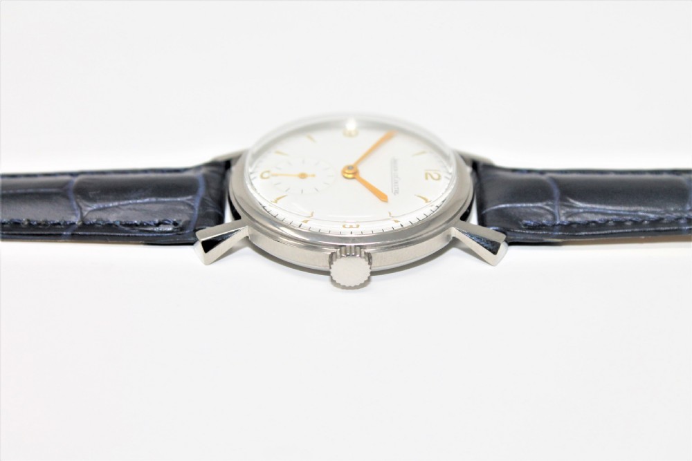 Stunning Gents Vintage Jaeger LeCoultre Stainless Steel Wristwatch View VIII
