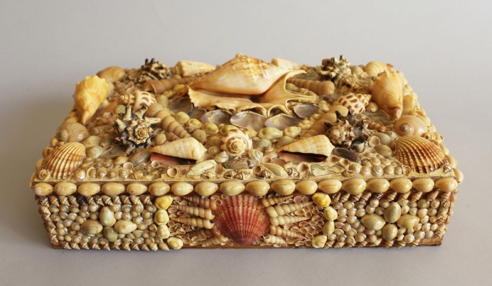 Good Large Antique Shell Box Folk Art