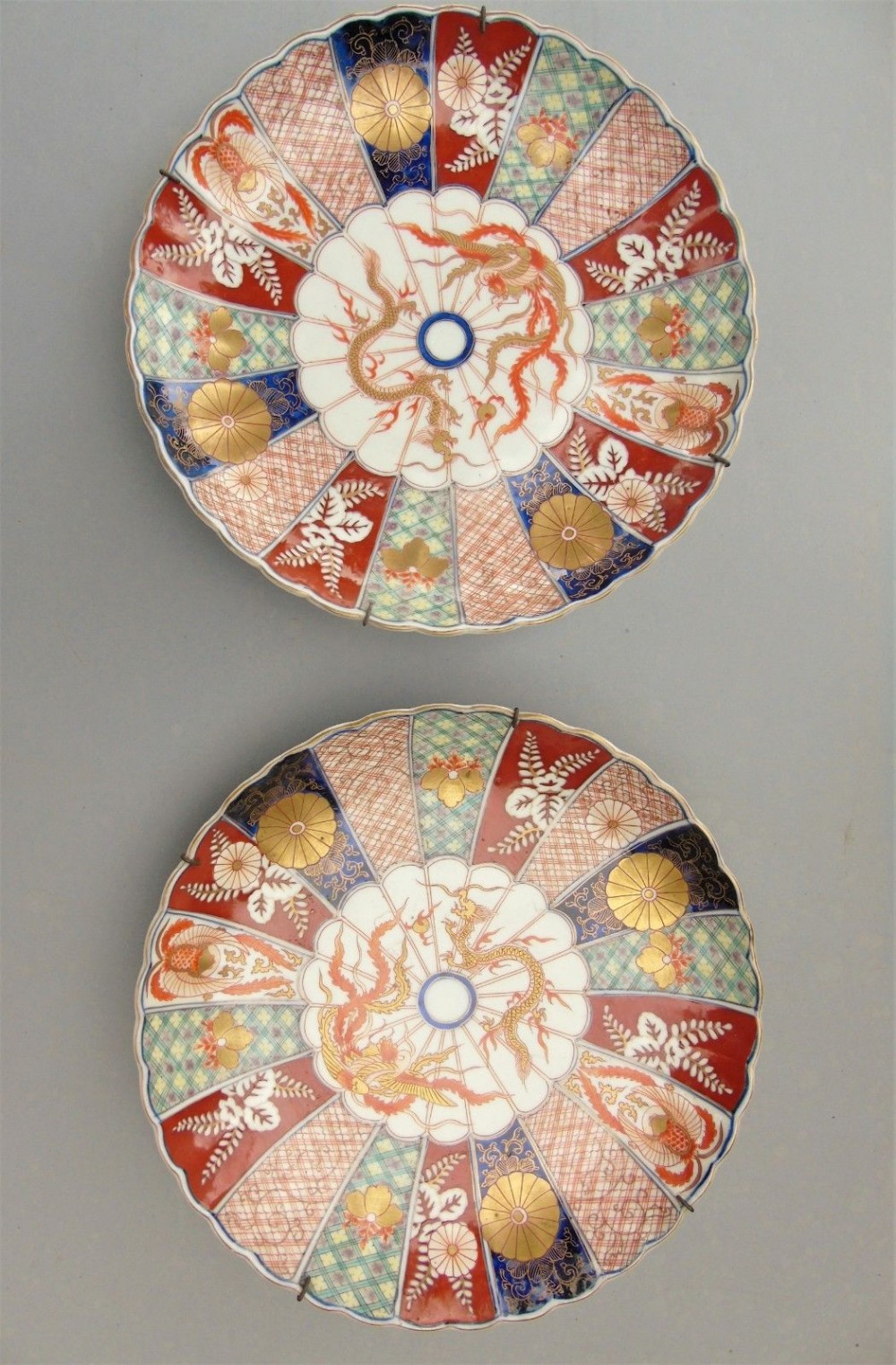 Pair of Japanese Imari Fukugawa Chargers Meiji Period