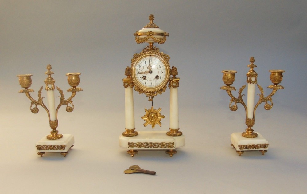 Pretty Victorian White Marble & Gilt Ormolu Clock Garniture