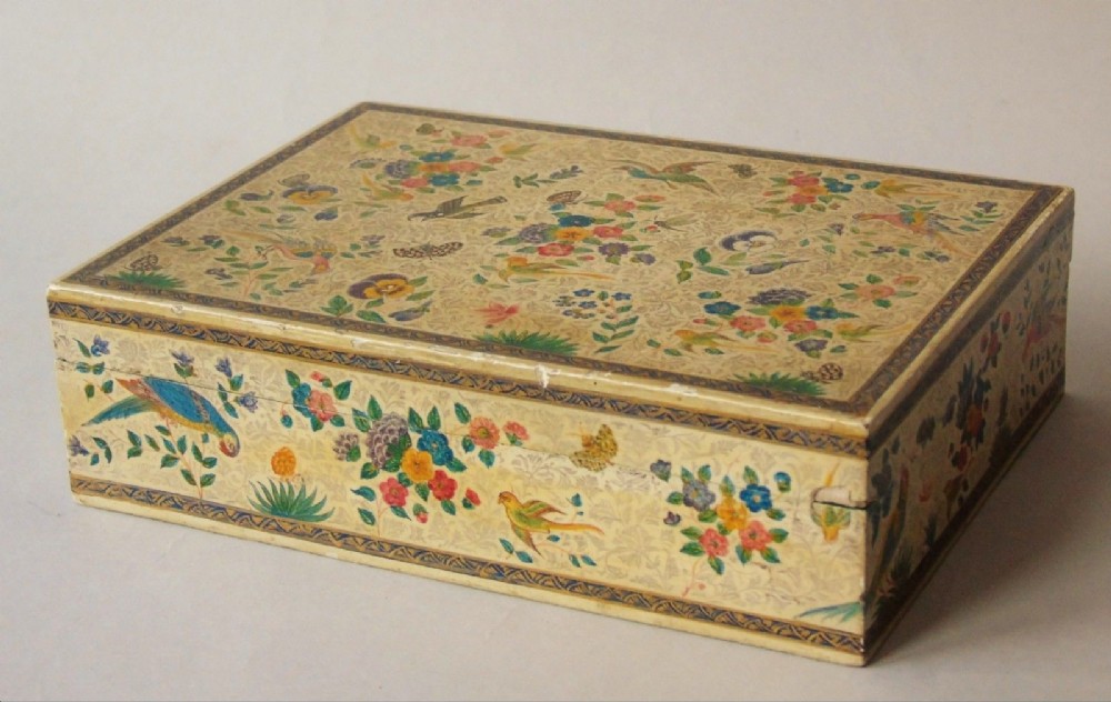Pretty Hand Painted Kashmir Trinket Box Srinagar