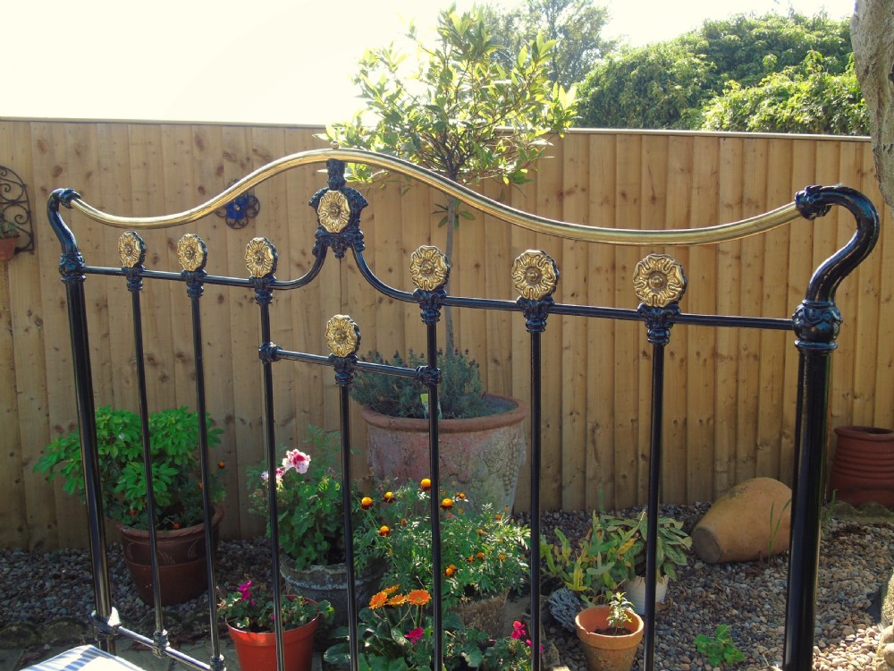 Beautiful Brass & Cast Iron Double Bed Art Nouveau View IV