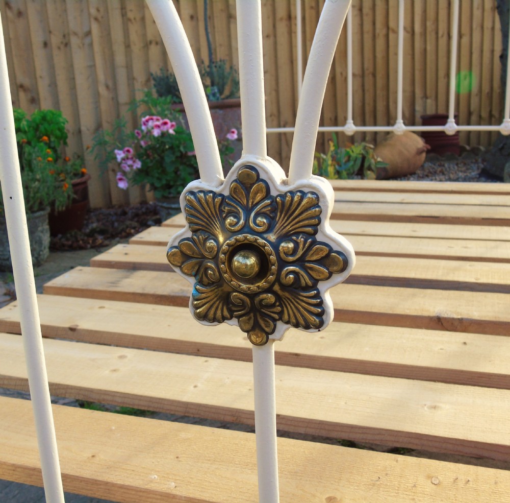 Pretty Victorian Brass and Cast Iron Double Bed View VIII