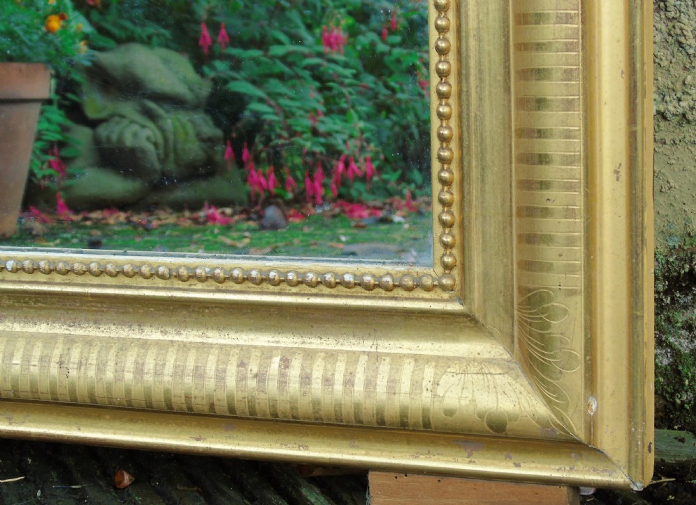 Pretty French Arched Gilt Mirror Neat Proportions View V