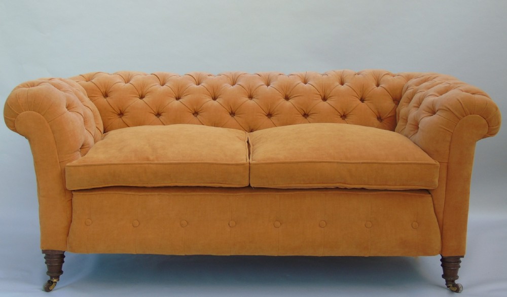 Antique Chesterfield Sofa 19th Century View II
