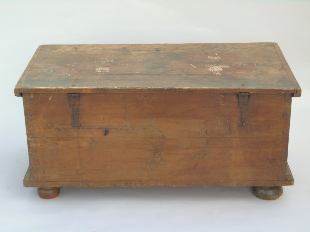 Beautiful 19th Century Swedish Marriage Chest View VI