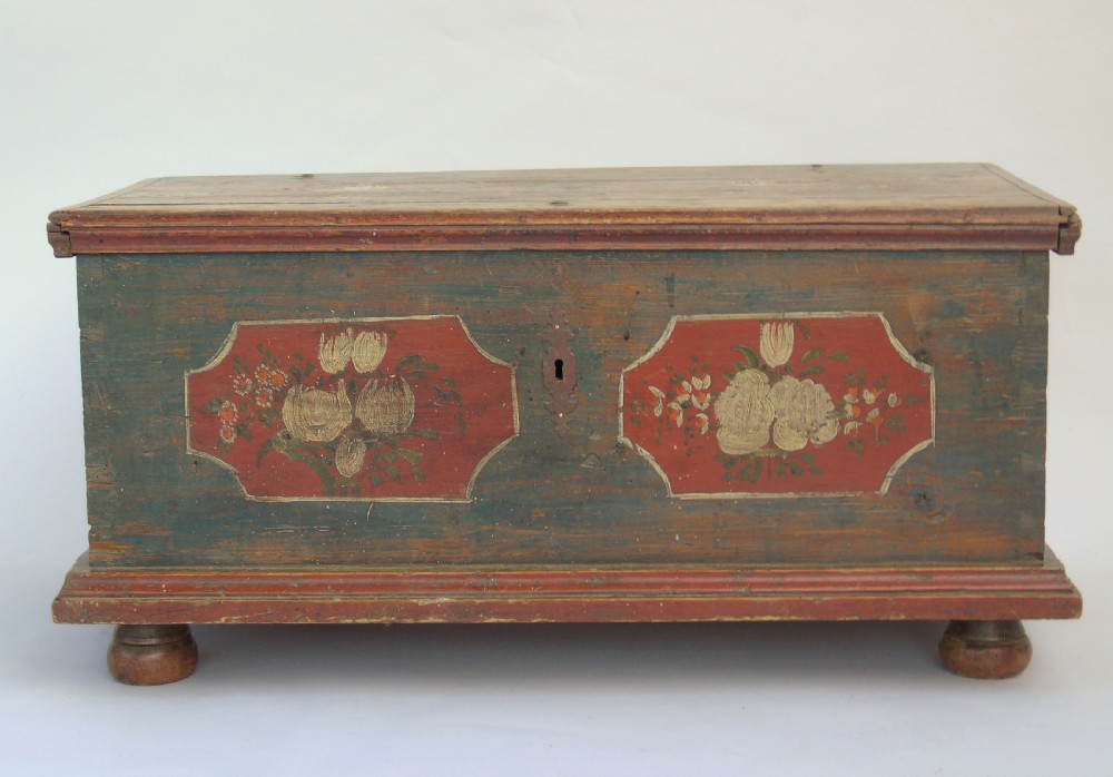 Beautiful 19th Century Swedish Marriage Chest View VII