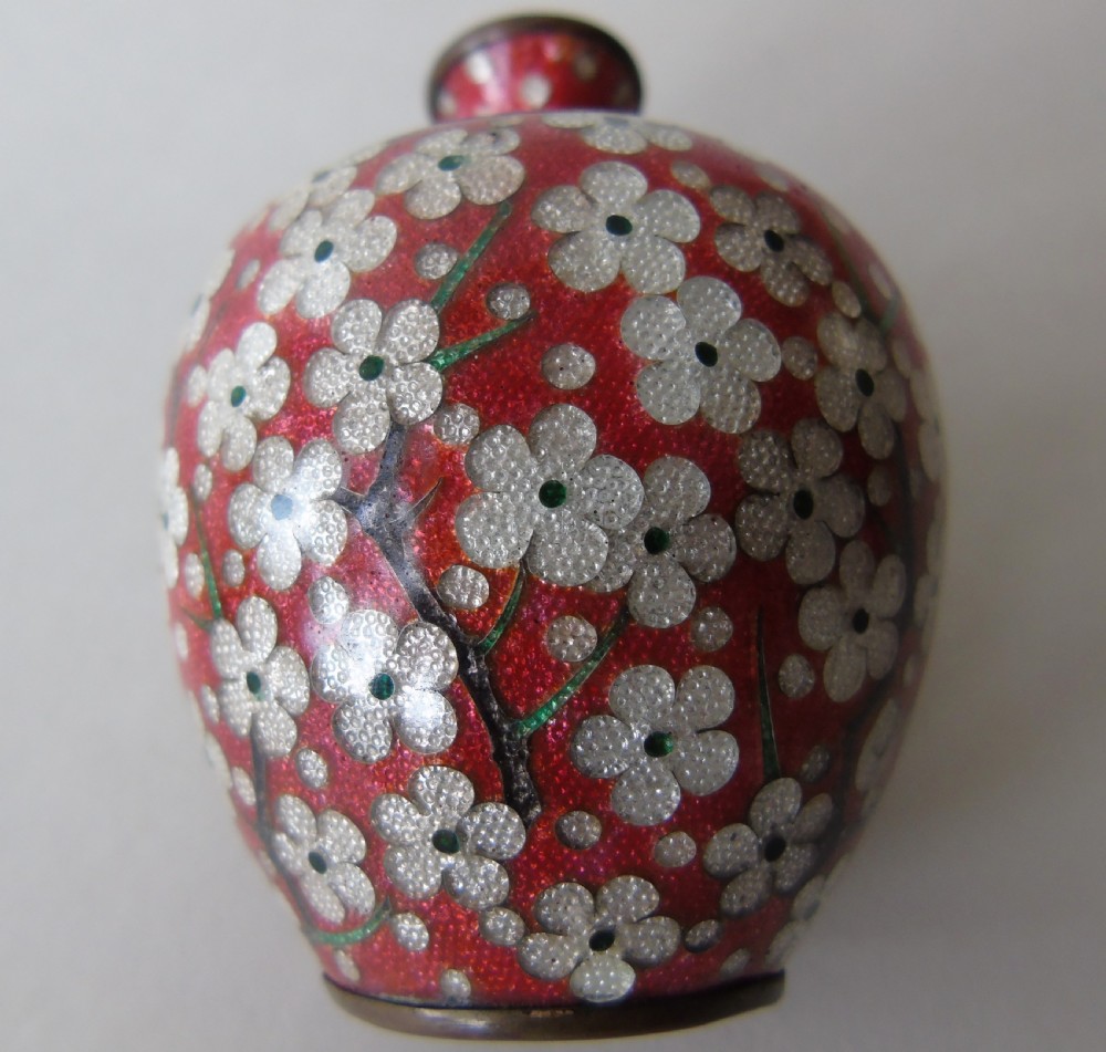 Antique Meiji Pair of Ginbari Cloisonne Vases View IX