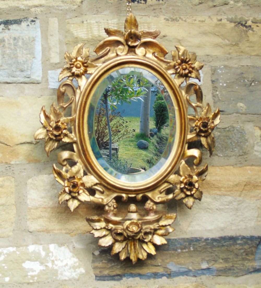 19th Century Italian Carved Giltwood Mirror View VIII