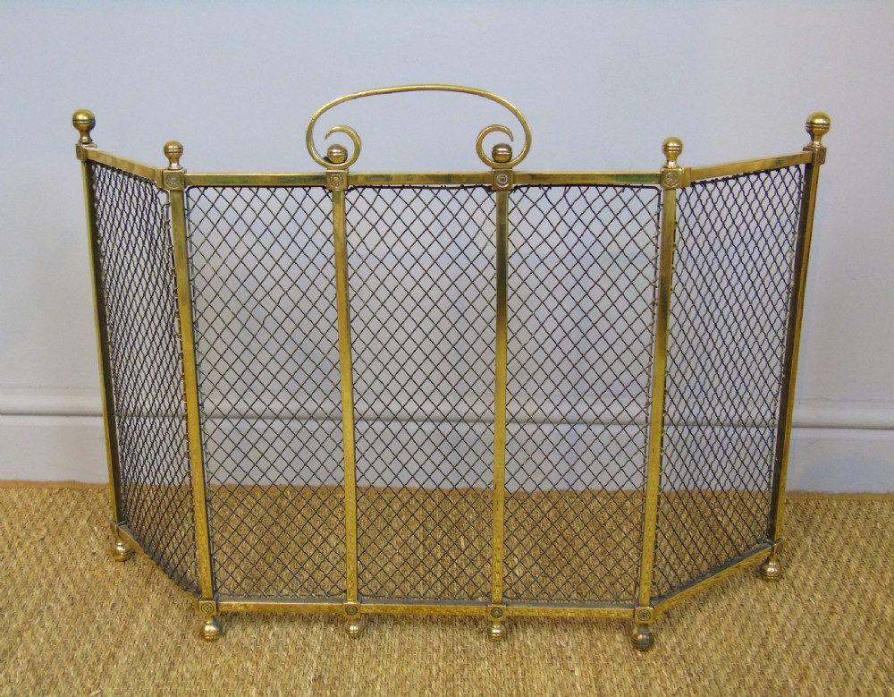 Good Quality Victorian Brass & Wirework Fire Screen