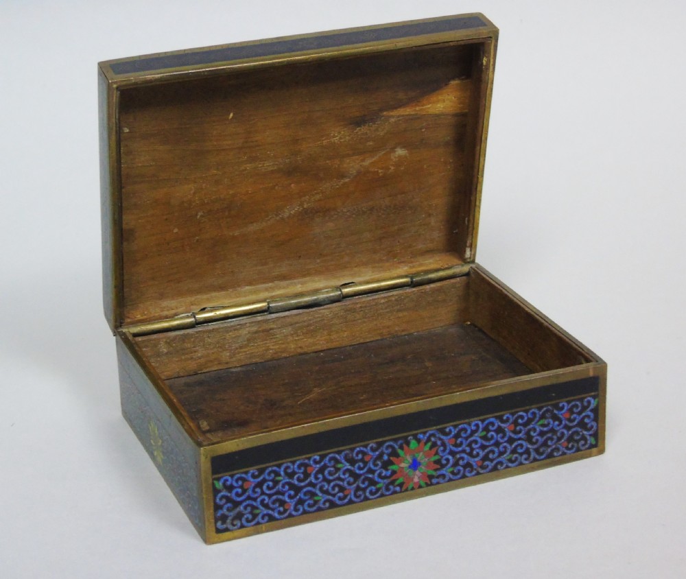 Japanese Cloisonne Jewellery Box and Matching Ring Tray View VI
