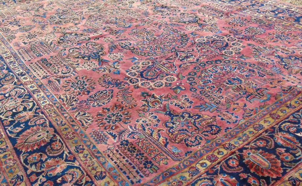 Antique Saroukh Carpet Room Size View V