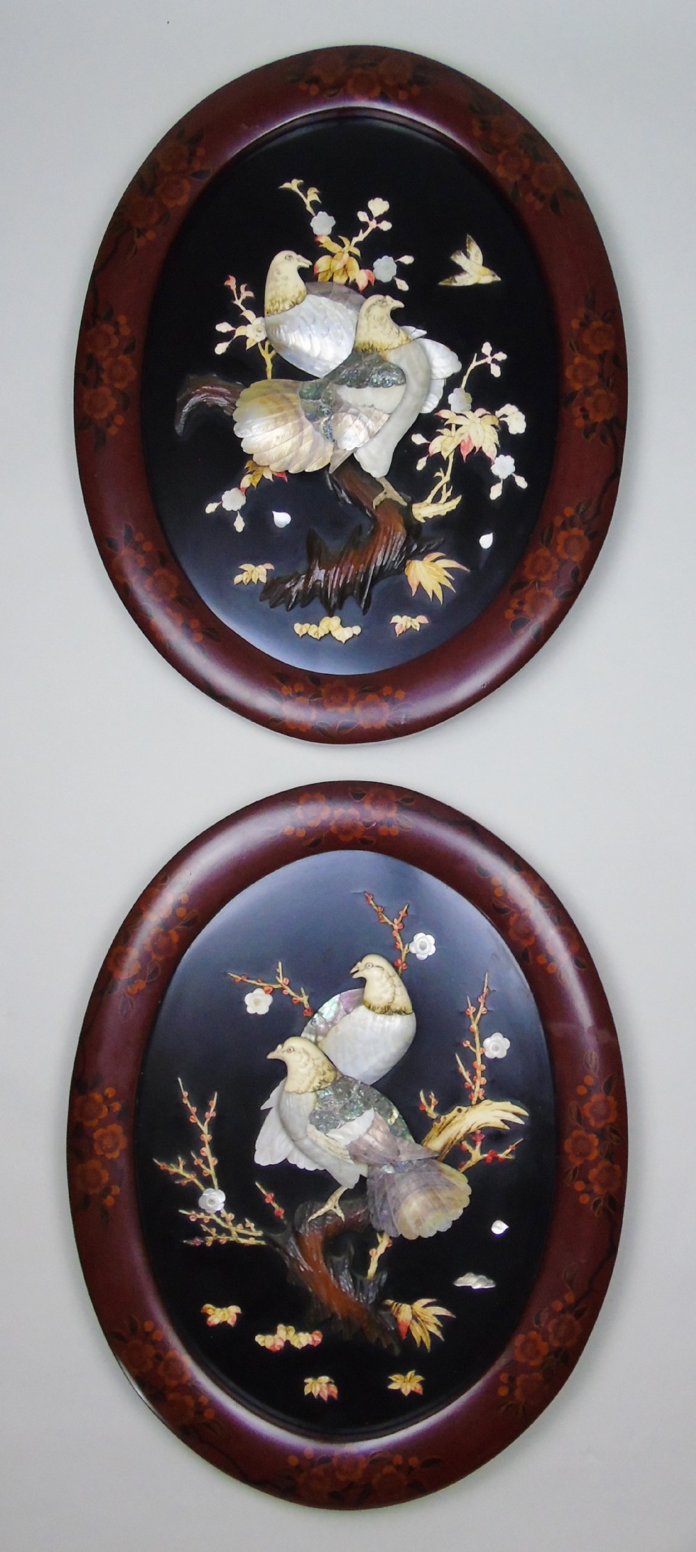 Good Pair of Japanese Shibayama Plaques Meiji