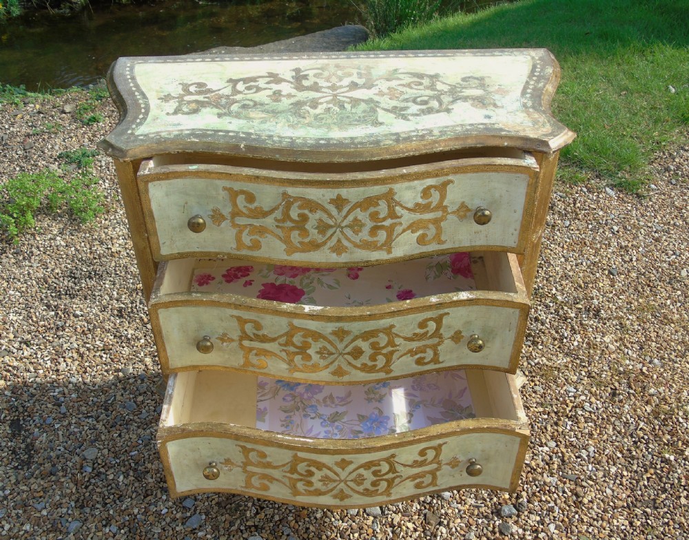 Neat Vintage Gilded Italian Chest of Drawers View VI