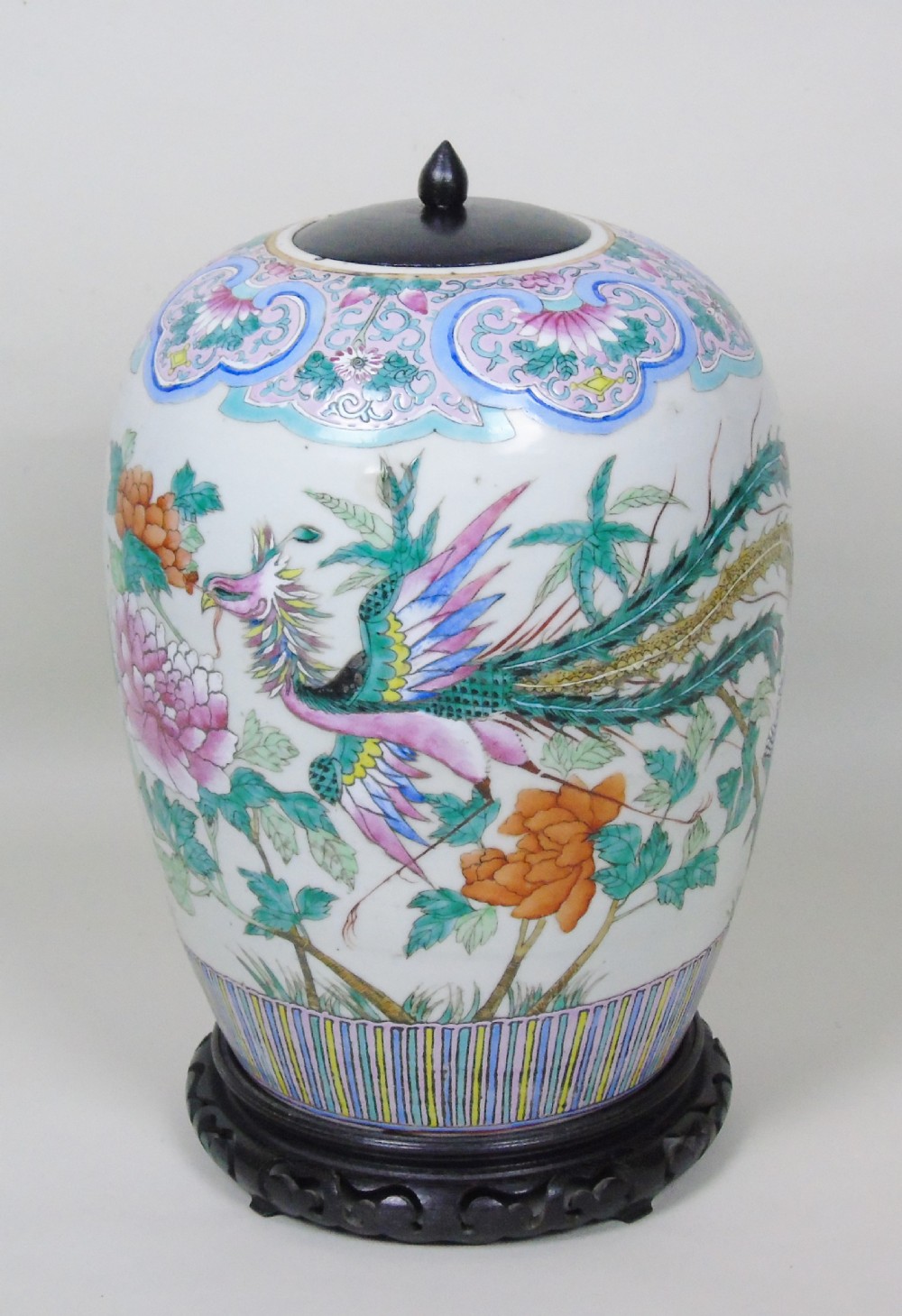 Large Chinese Famille Rose Jar 19th Century