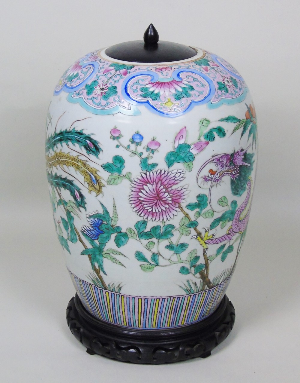 Large Chinese Famille Rose Jar 19th Century View III