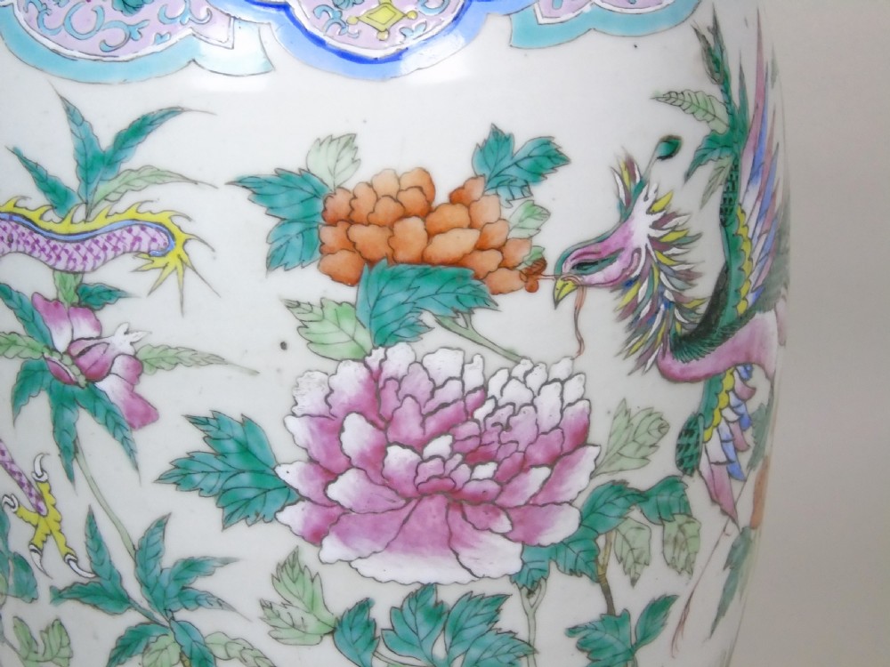Large Chinese Famille Rose Jar 19th Century View IX
