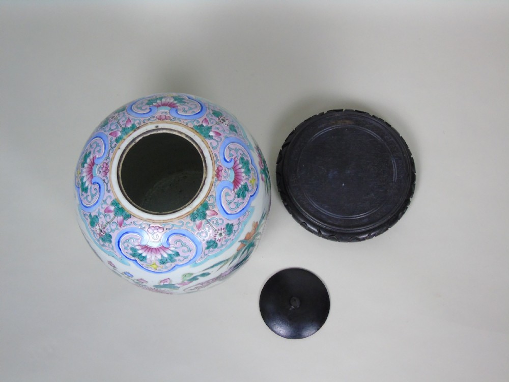 Large Chinese Famille Rose Jar 19th Century View X