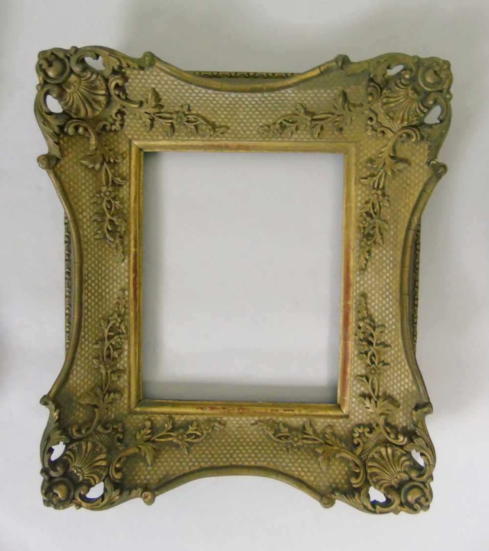 Good Pair of 19th Century Gilt Wood Fames View IV