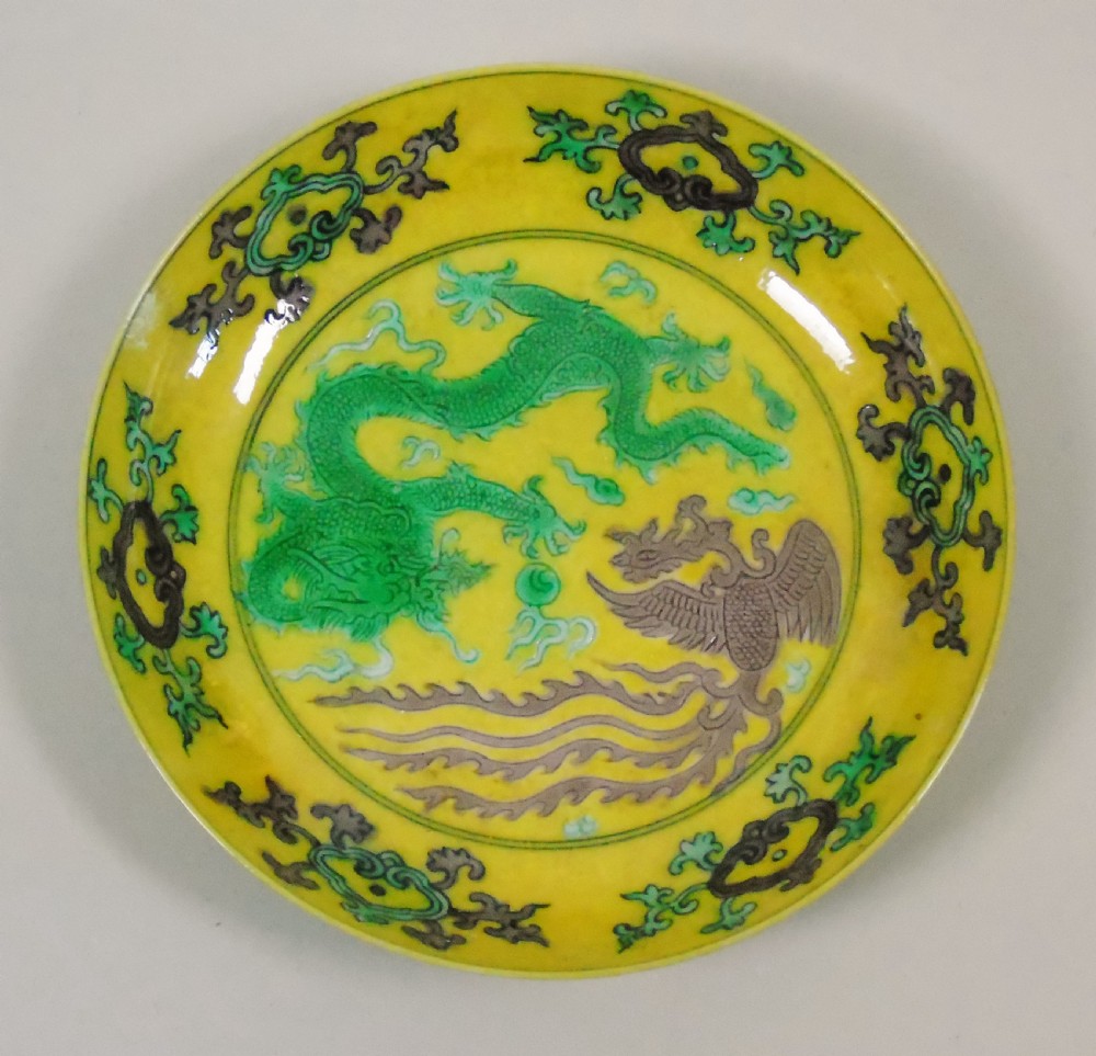 Fine 19th Century Chinese Biscuit Saucer Bowl